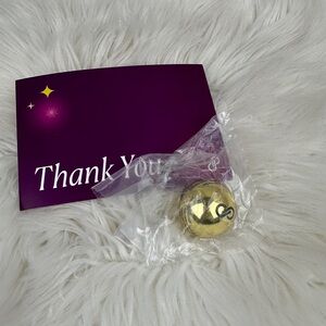 New Official Poshmark Posh Swag Metallic Gold Round Lip Balm